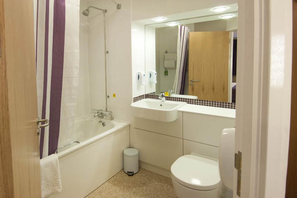 Premier Inn Edinburgh Central Oda fotoğraf